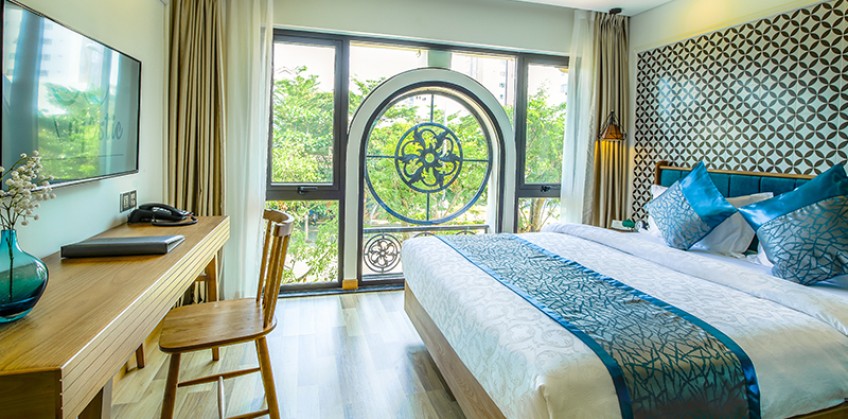 KHÁCH SẠN BRILLIANT MAJESTIC VILLA 3*