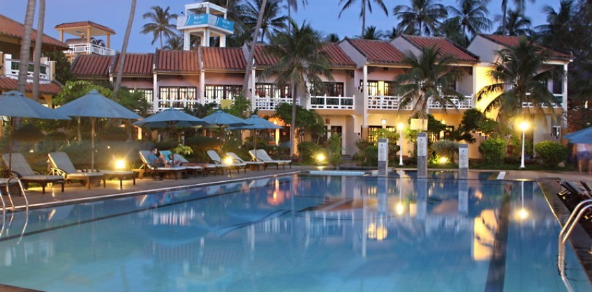 DYNASTY BEACH RESORT