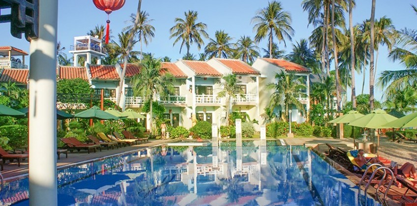 DYNASTY BEACH RESORT